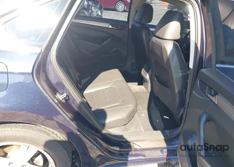 2015 Volkswagen Passat 1.8T Limited Edition from USA, damaged, VIN 1VWAS7A32FC107572